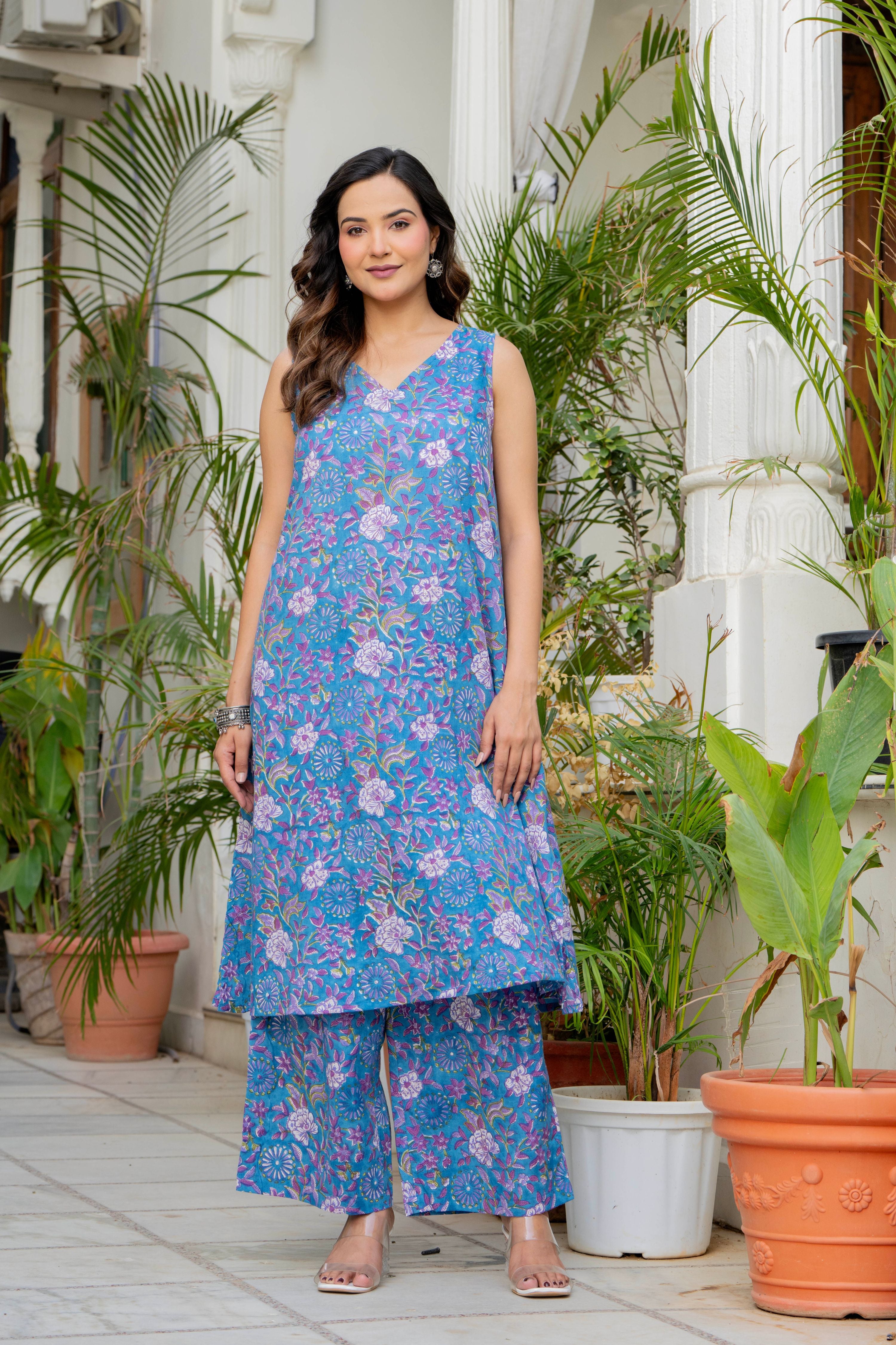 Blue Daisy Handblock Sleeveless Kurta Palazzo Set