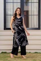 Heer Sleeveless Kurta With Plain Palazzo Set Black