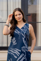Heer Sleeveless Kurta With Plain Palazzo Set Navy Blue