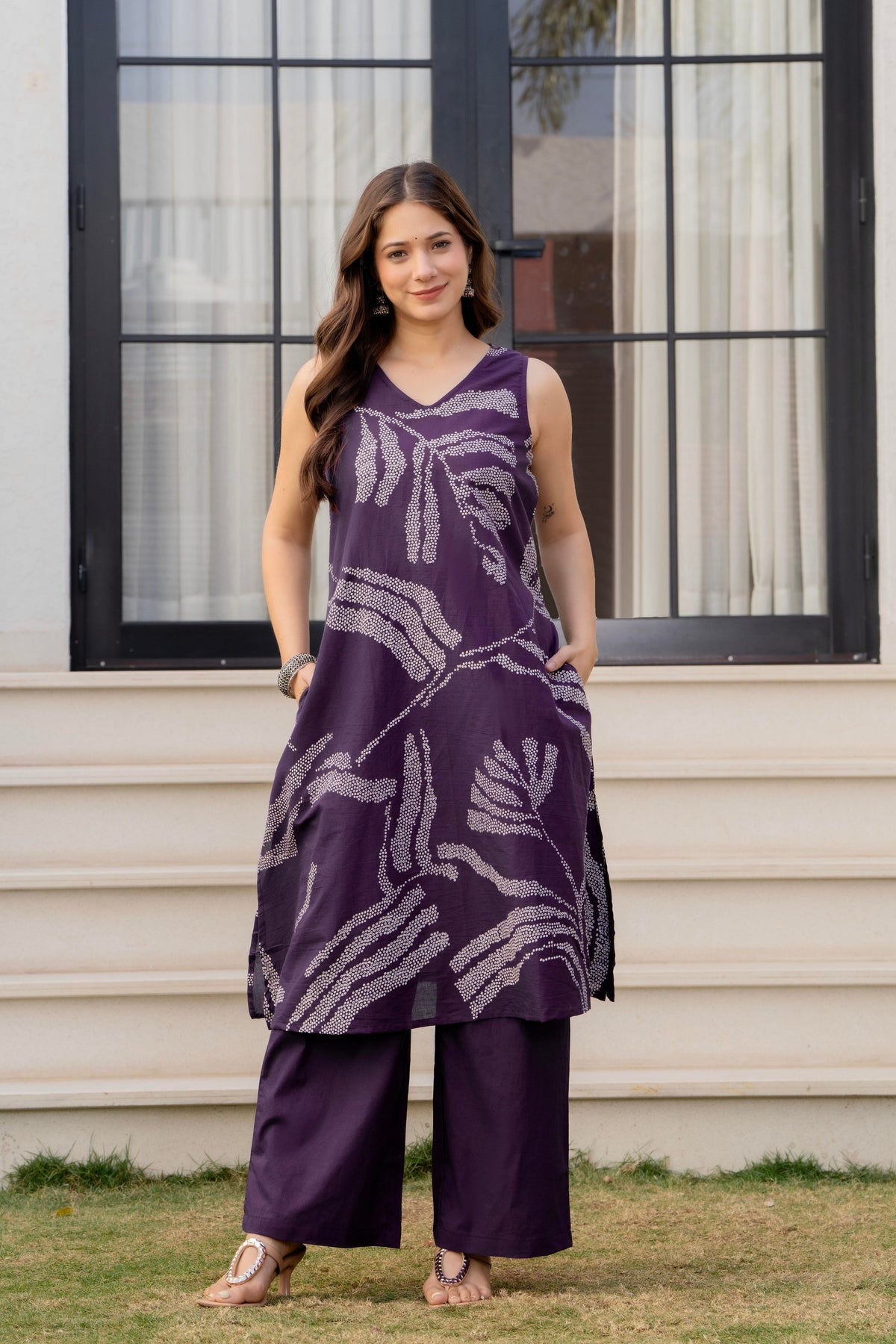 Heer Sleeveless Kurta With Plain Palazzo Set Purple