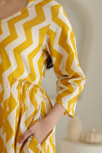Chevron Grace Zigzag Dresses - Golden