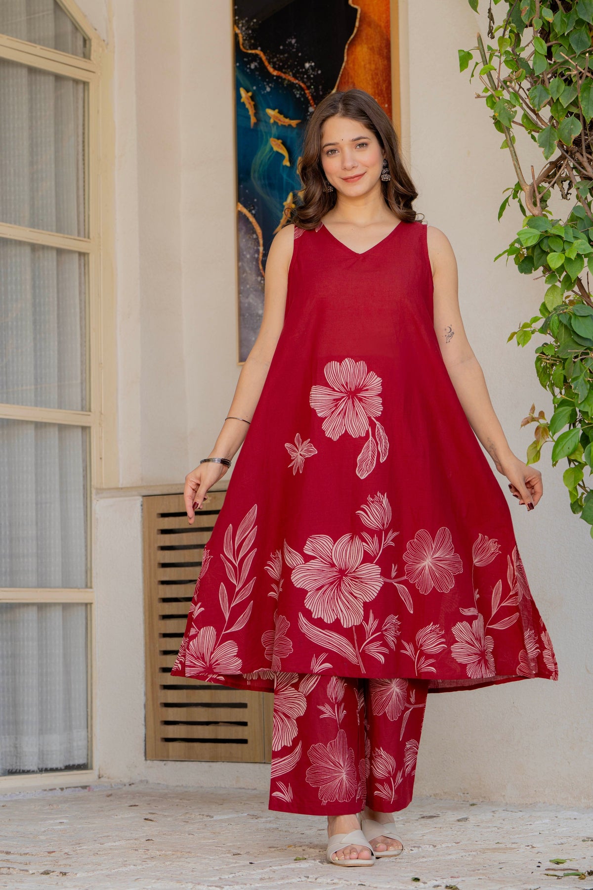 Gul-Bano Sleeveless Kurta Palazzo Set Maroon