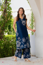 Gul-Bano Sleeveless Kurta Palazzo Set Navy Blue