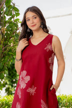Gul-Bano Sleeveless Kurta With Plain Palazzo Set Maroon