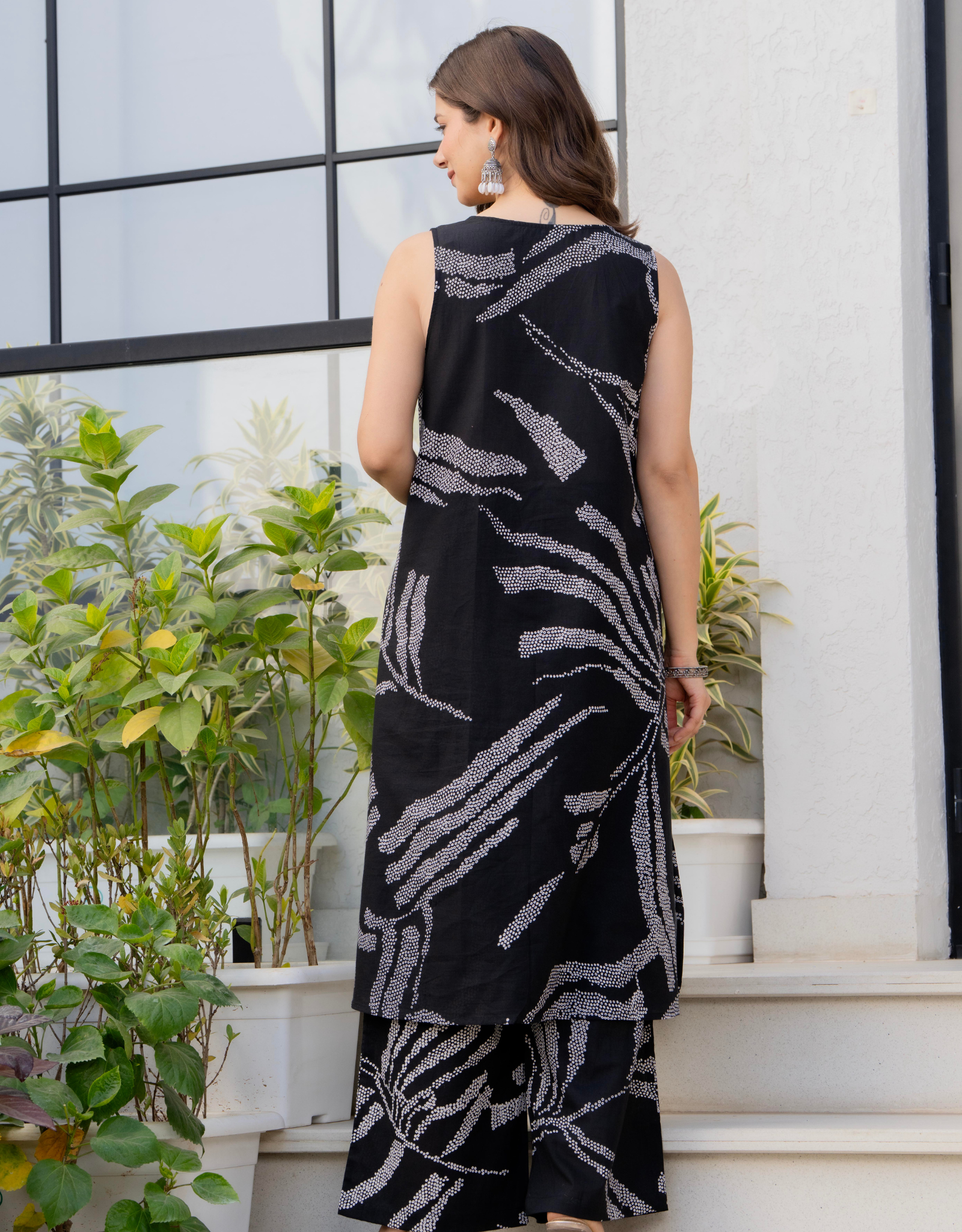 Heer Sleeveless Kurta Palazzo Set Black