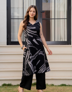 Heer Sleeveless Kurta With Plain Palazzo Set Black