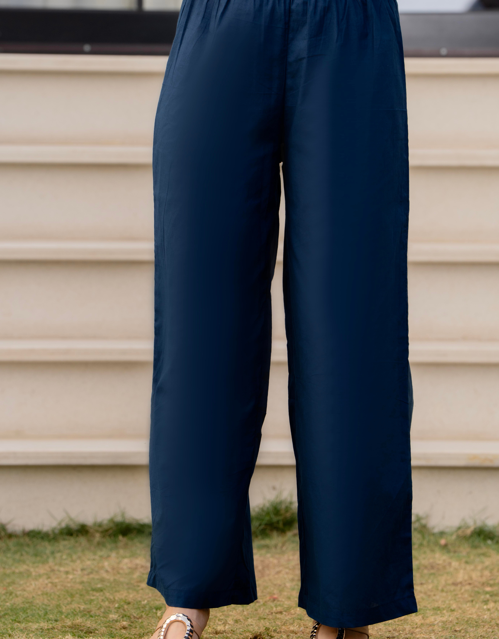 Heer Sleeveless Kurta With Plain Palazzo Set Navy Blue