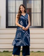 Heer Sleeveless Kurta With Plain Palazzo Set Navy Blue