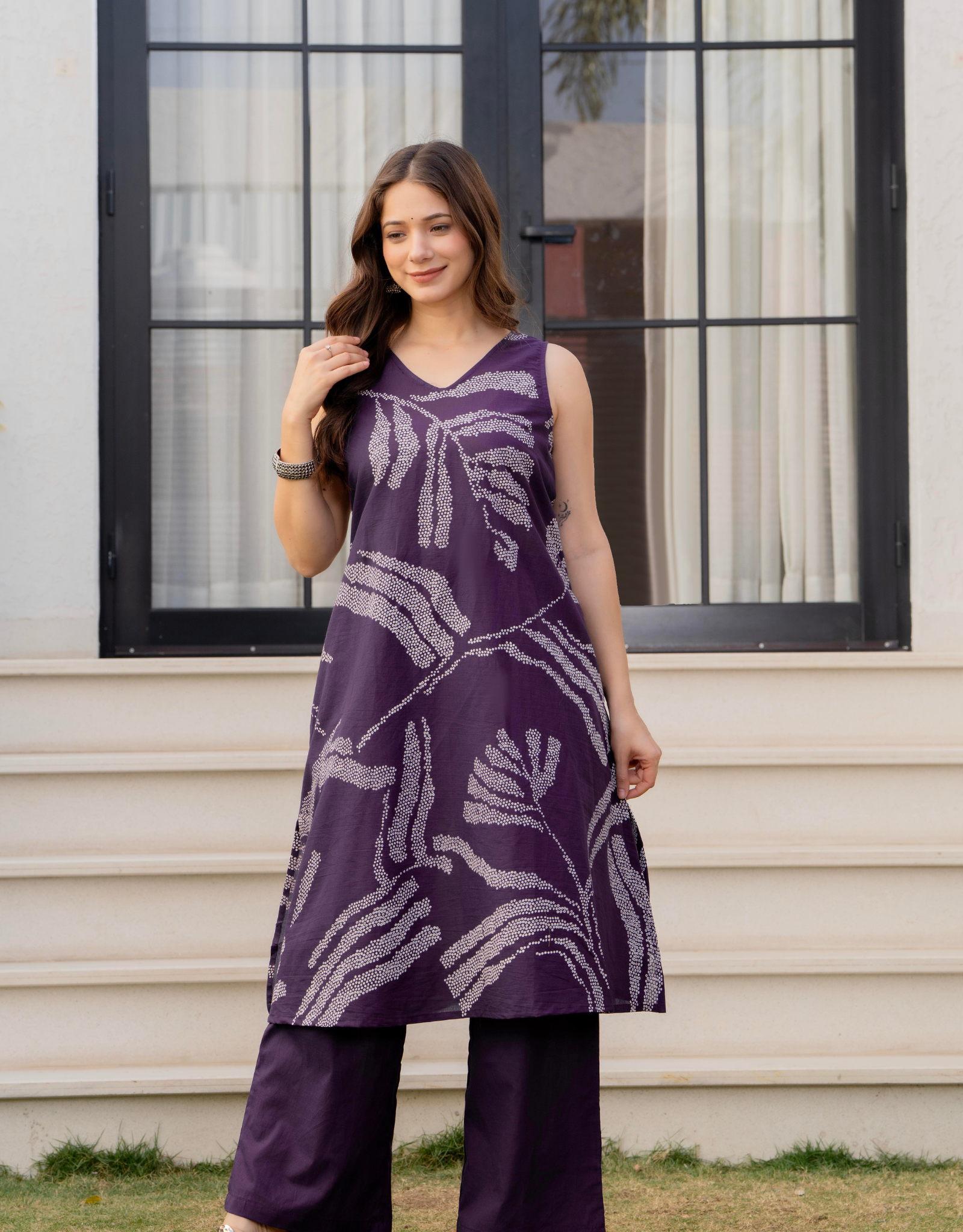 Heer Sleeveless Kurta With Plain Palazzo Set Purple
