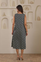 Urban Zigzag Sleeveless Dress - Blue