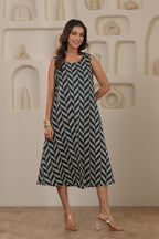 Urban Zigzag Sleeveless Dress - Blue