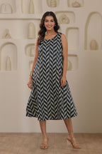 Urban Zigzag Sleeveless Dress - Blue