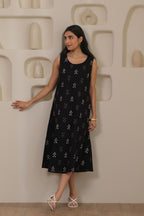 Black Motif Butti Sleeveless Dress - Black