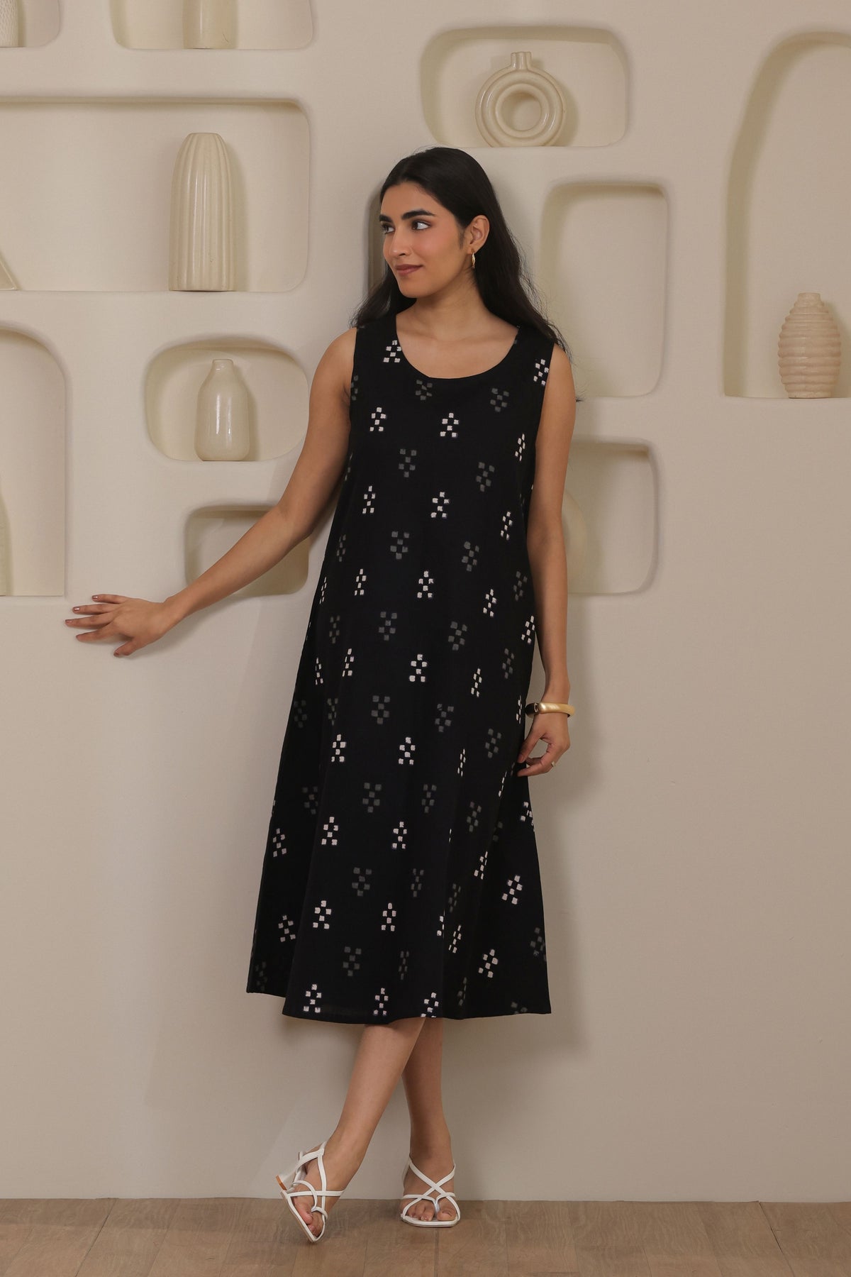 Black Motif Butti Sleeveless Dress - Black