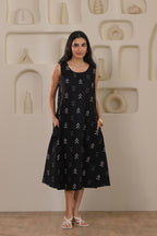 Black Motif Butti Sleeveless Dress - Black