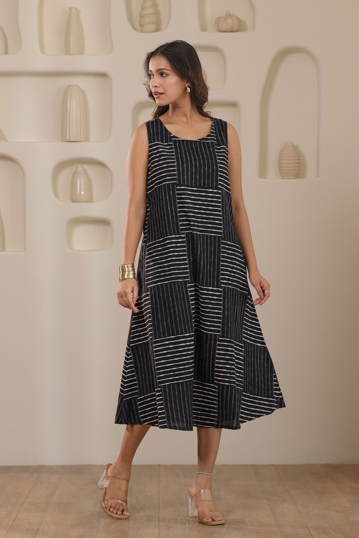 Monochrome Check Sleeveless Dress - Black