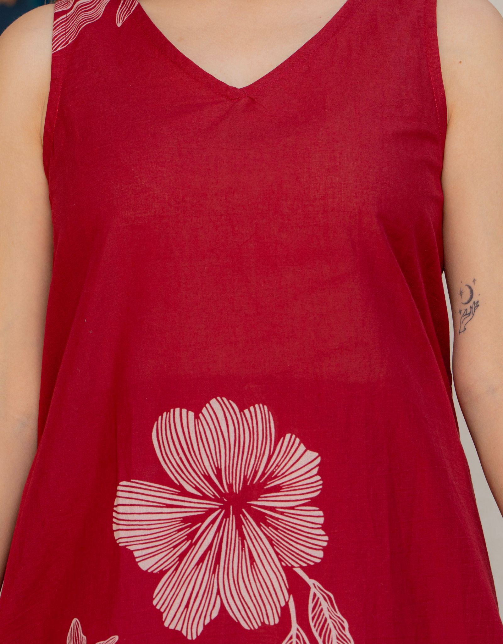 Gul-Bano Sleeveless Kurta Palazzo Set Maroon