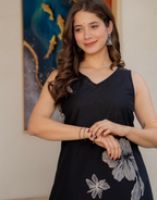 Gul-Bano Sleeveless Kurta With Plain Palazzo Set Black