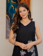 Gul-Bano Sleeveless Kurta With Plain Palazzo Set Black