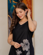 Gul-Bano Sleeveless Kurta With Plain Palazzo Set Black