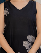 Gul-Bano Sleeveless Kurta With Plain Palazzo Set Black
