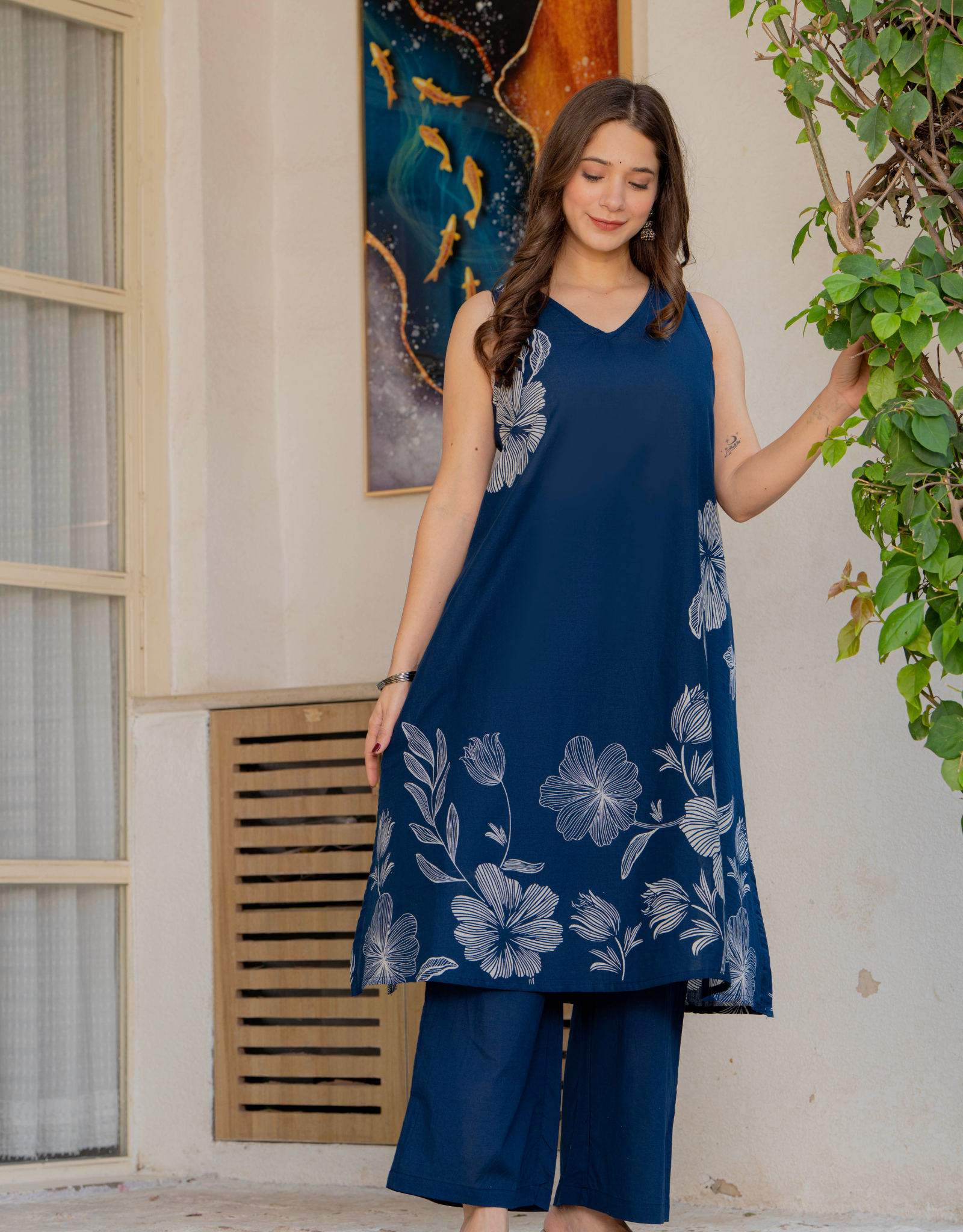 Gul-Bano Sleeveless Kurta With Plain Palazzo Set Navy Blue