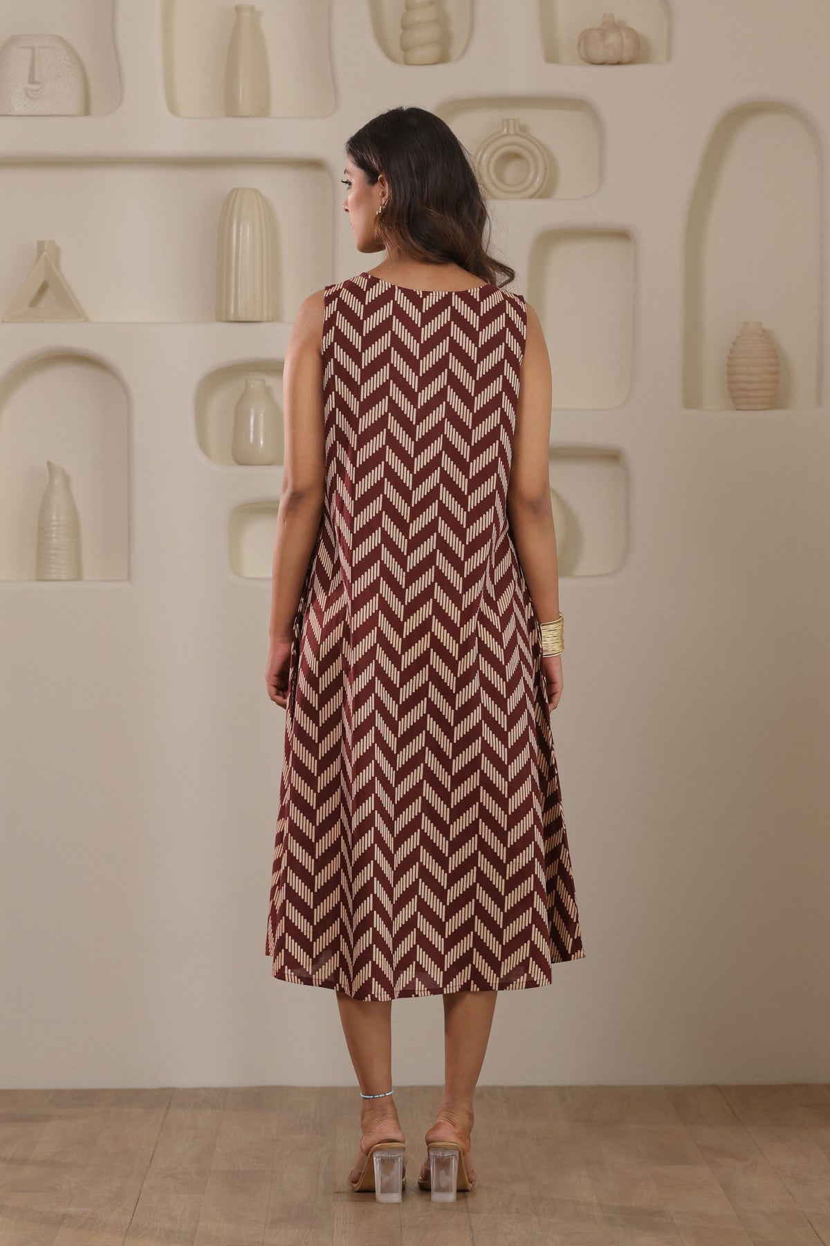 Urban Zigzag Sleeveless Dress - Maroon