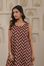 Urban Zigzag Sleeveless Dress - Maroon