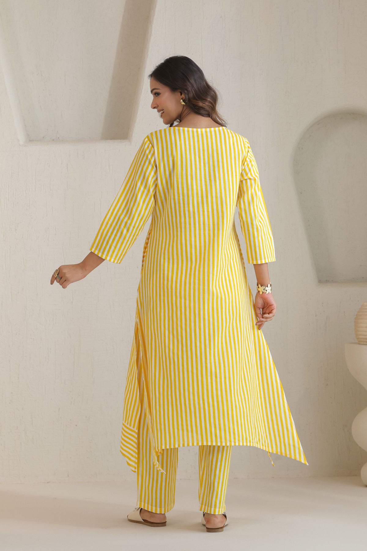 Classic Stripe Kurta Pant Set - Yellow